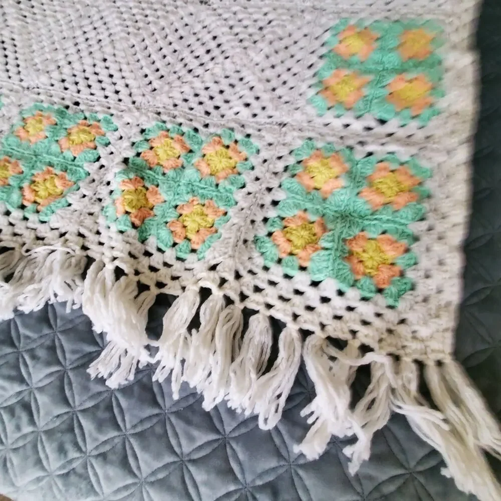 Handmade Crocheted White and green, peach colored yarn fringe throw blanket